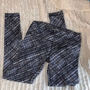 90 degree athletic leggings!!